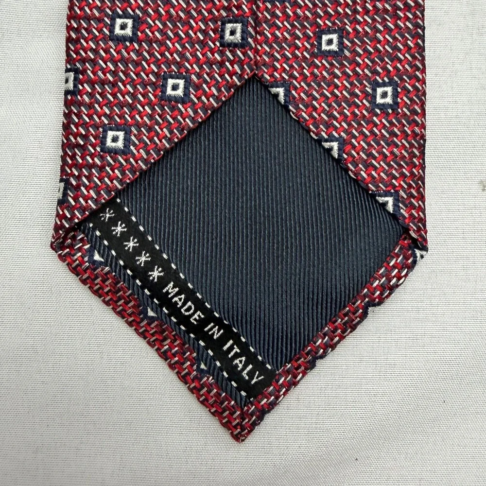 Ermenegildo Zegna Silk Tie 59 x3.25 Red Navy Blue Geometric Square Made in Italy